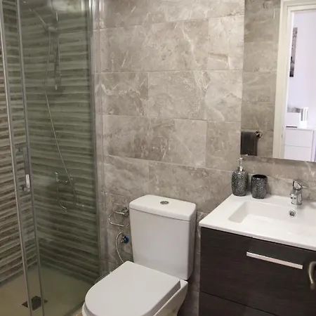 Castillo Apartment- Puerta Del Sol 245 アパート *