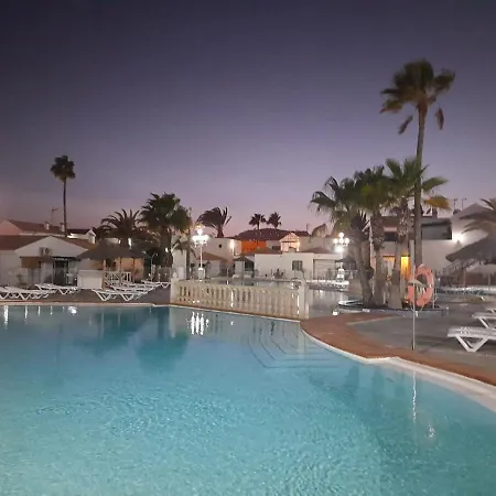 Castillo Apartment- Puerta Del Sol 245 דירה קלטה דה פוסטה